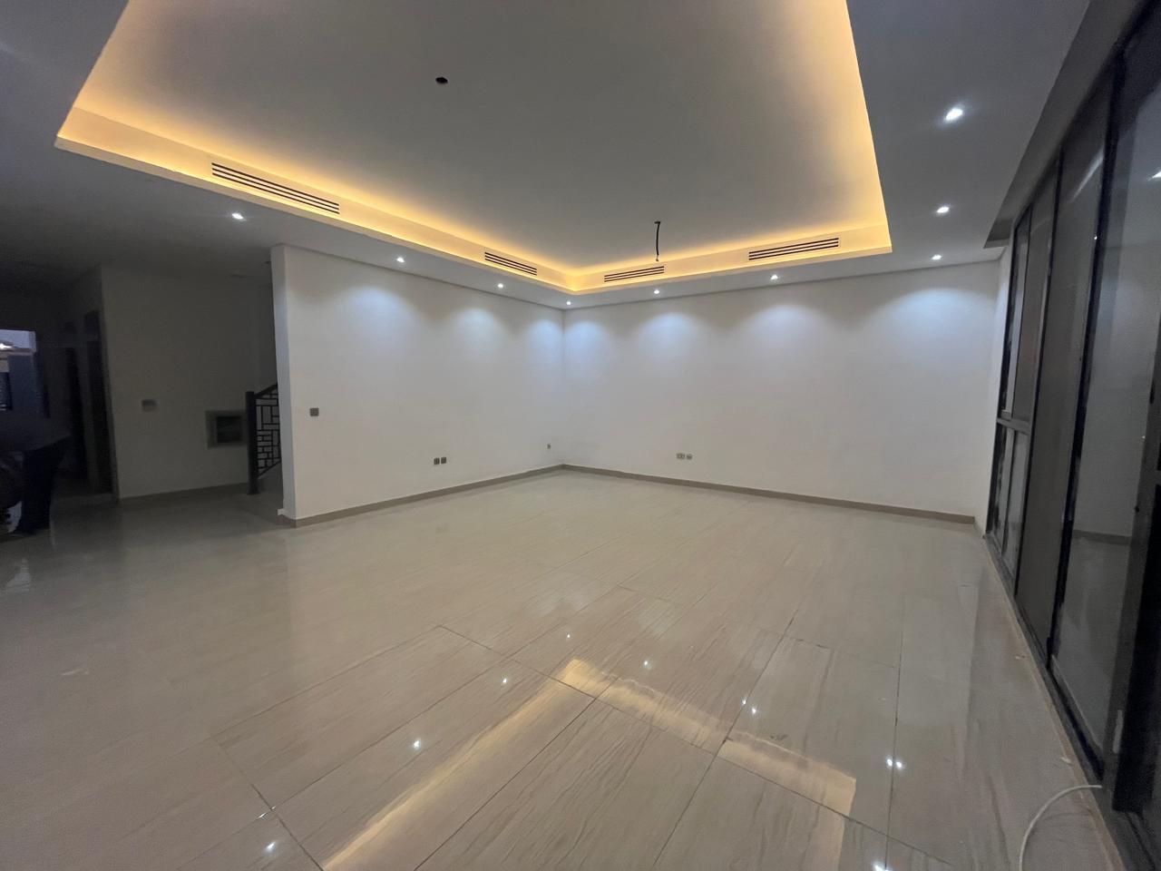 4BR Townhouse – Tilal City